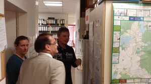 Jörg Vogelsänger besucht die Maulbeer Apotheke in Erkner