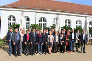 Gruppenbild der SPD Klausur in Neuhardenberg im Oktober 2017